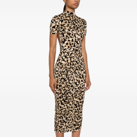 Poster Girl Knockout Maxi Dress - Picture 1 of 4